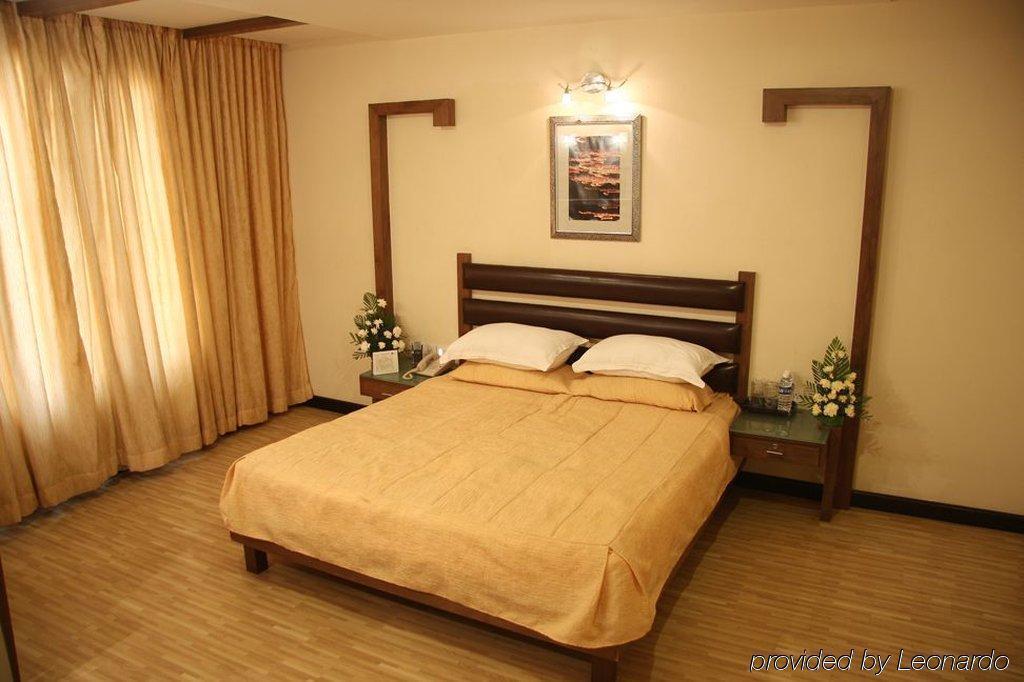 Regenta Central Deccan Chennai, Royapettah Exterior foto
