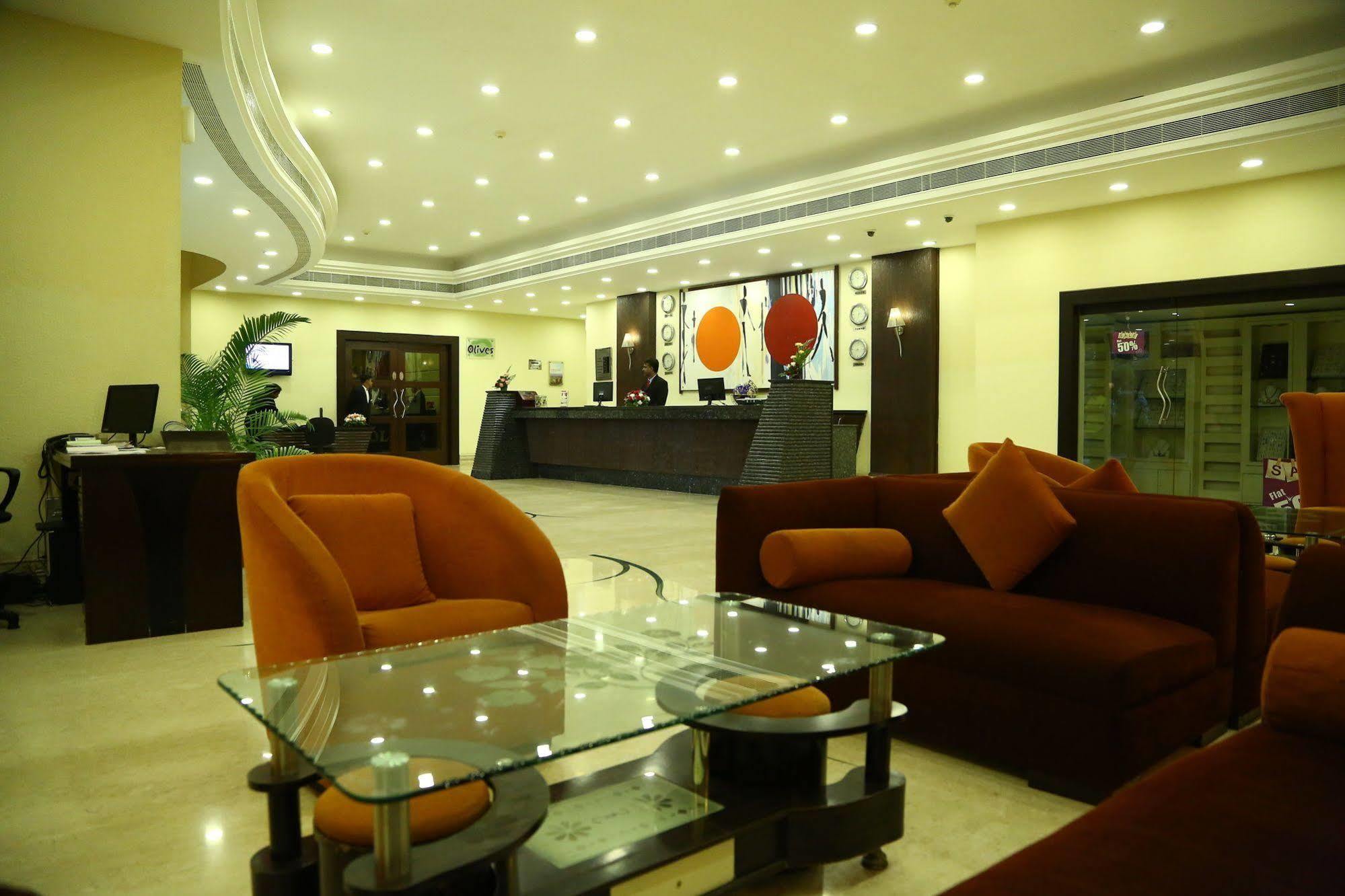 Regenta Central Deccan Chennai, Royapettah Exterior foto